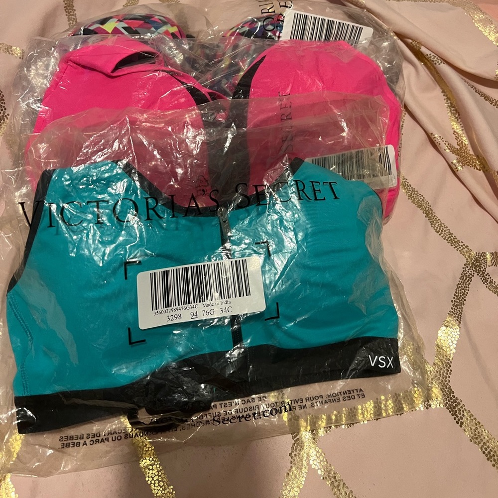 Victoria secret 3 sports bra!